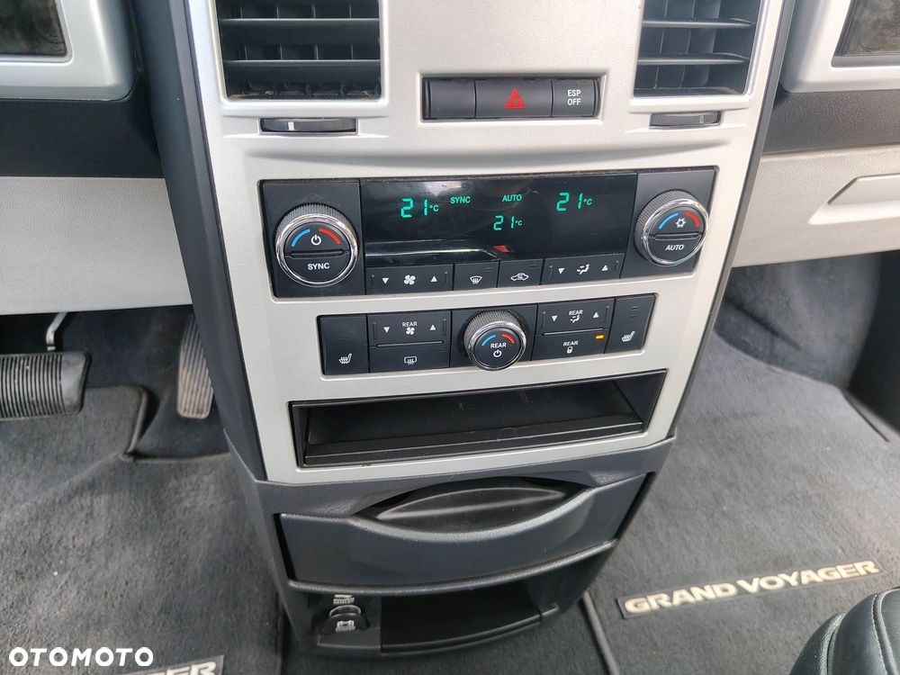 Chrysler Grand Voyager 3.8 Automatik Limited - 26