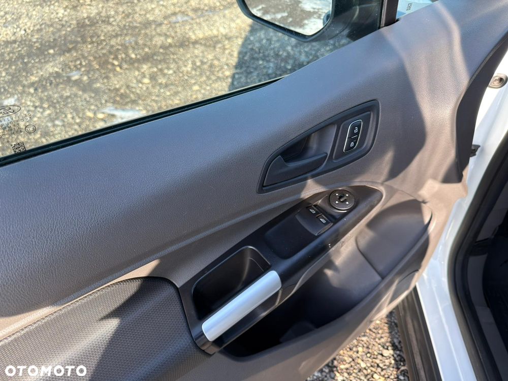 Ford Transit Connect - 6
