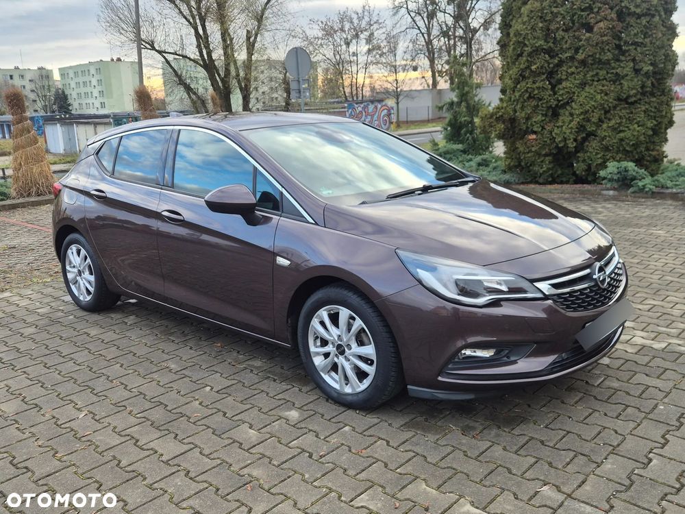 Opel Astra 1.4 Turbo Edition - 2