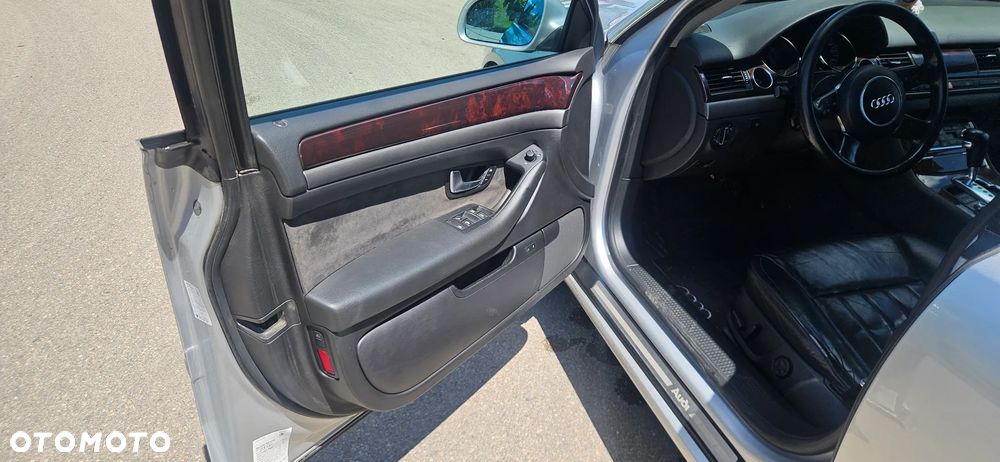 Audi A8 3.0 - 15