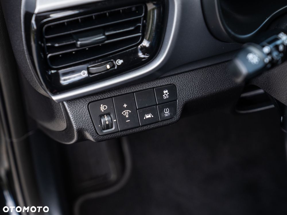Kia Stonic 1.4 L - 33