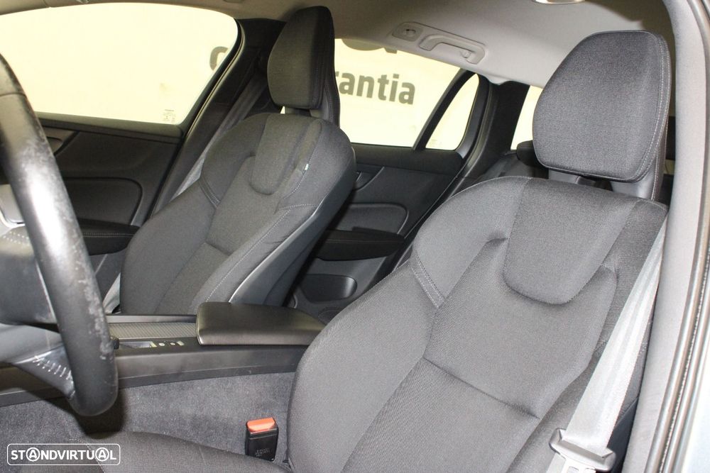Volvo V60 2.0 D3 Geartronic - 23