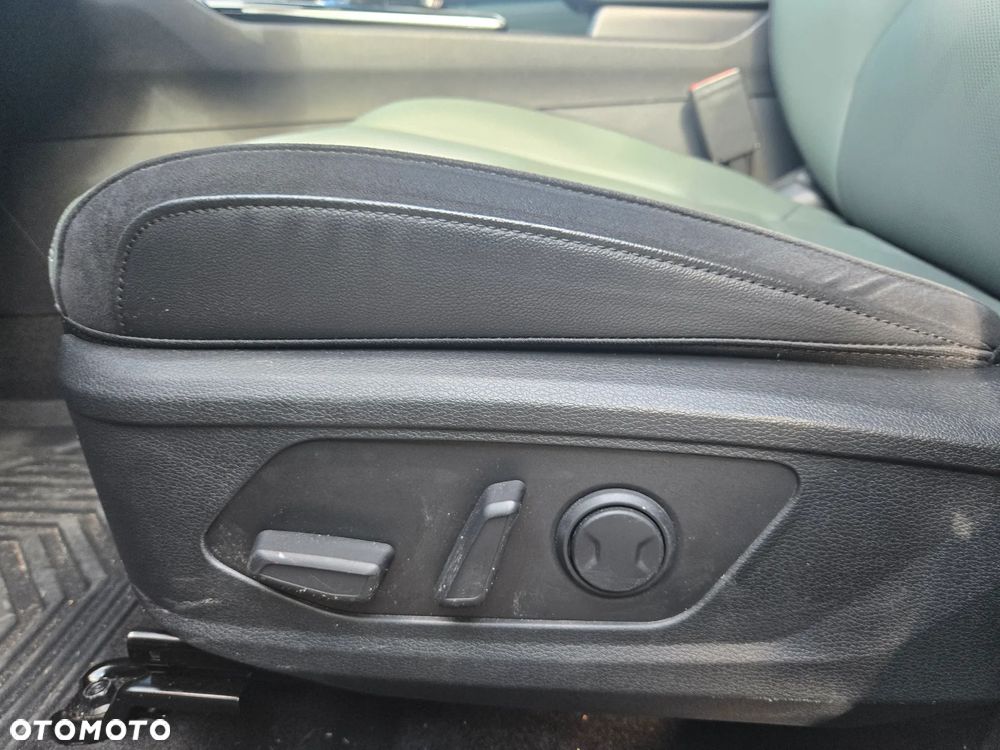 Kia Sportage 1.6 T-GDI HEV L 2WD - 19