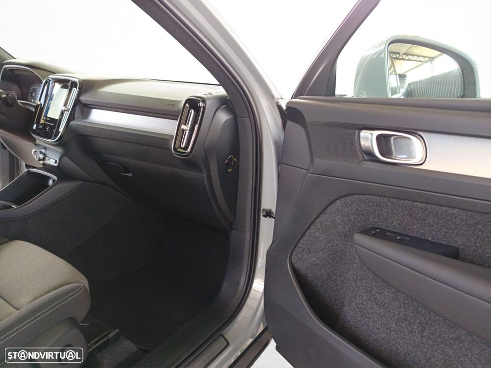Volvo XC 40 1.5 T4 PHEV Core - 32