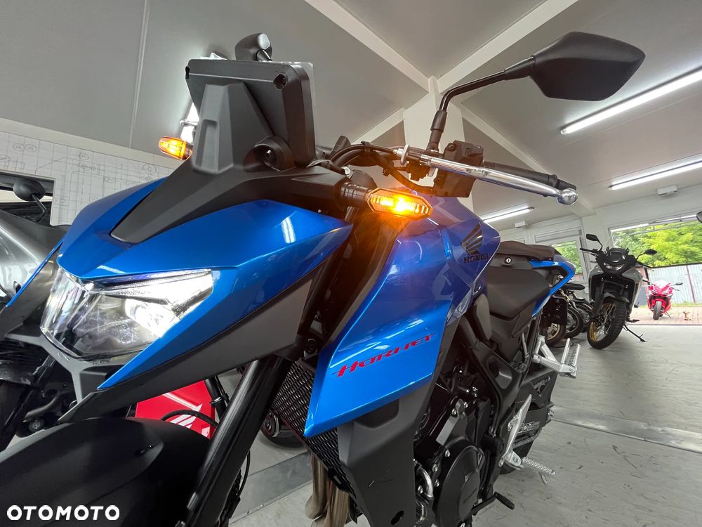 Honda CB - 3