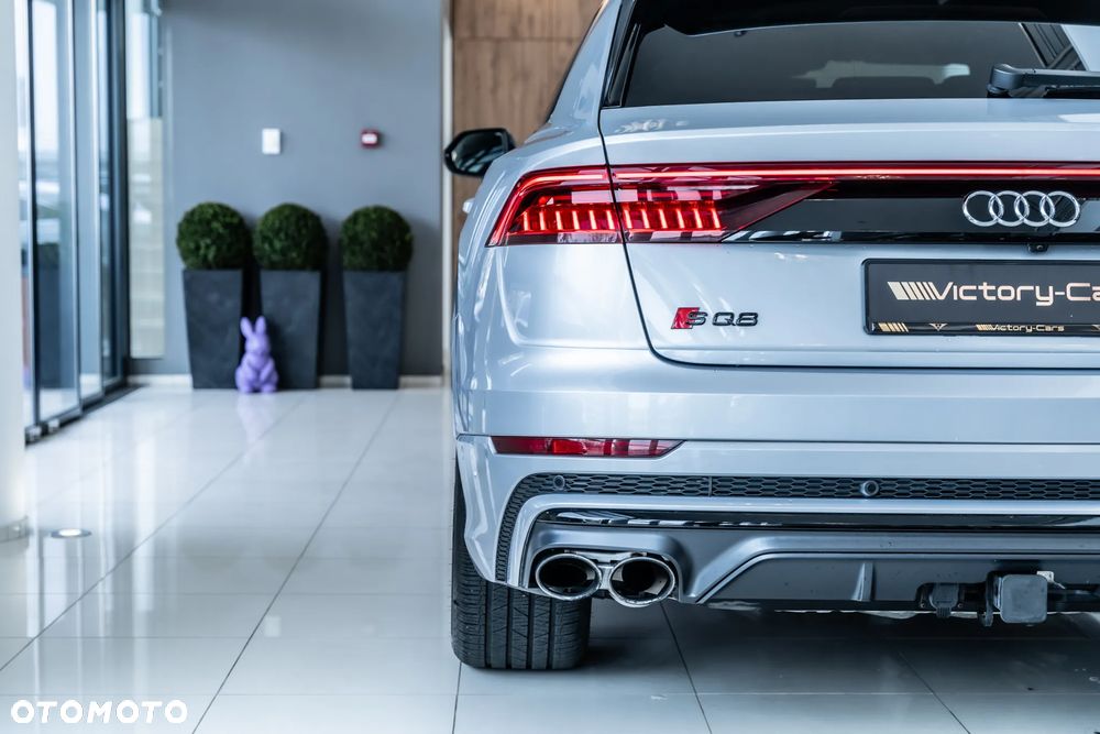 Audi SQ8 - 9