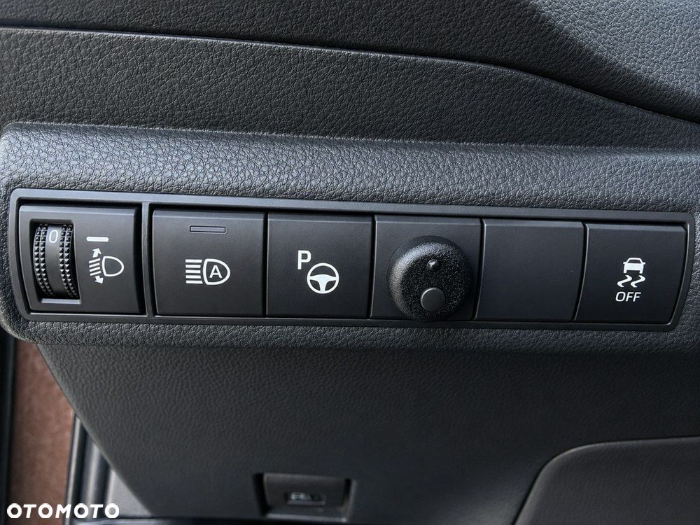 Toyota Corolla 1.8 Hybrid Comfort - 8