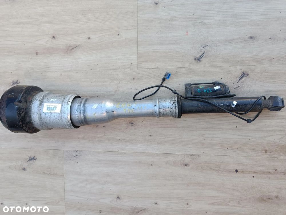 MERCEDES W221 AMORTYZATOR TYLNY LEWY TYŁ