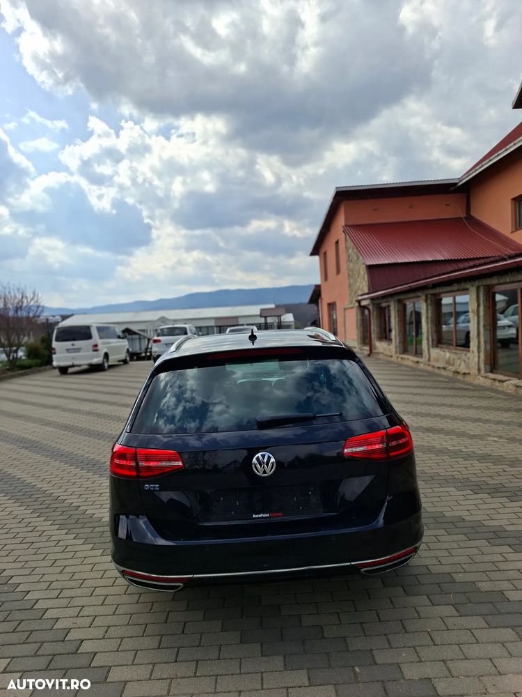 Volkswagen Passat - 5