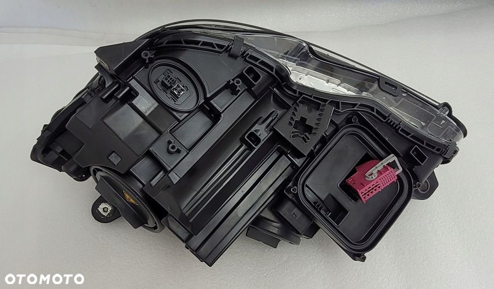 LAMPA PRAWA PRZÓD MERCEDES C-KLASA W204 ILS LIFT 2011- XENON A2048204439 - 15