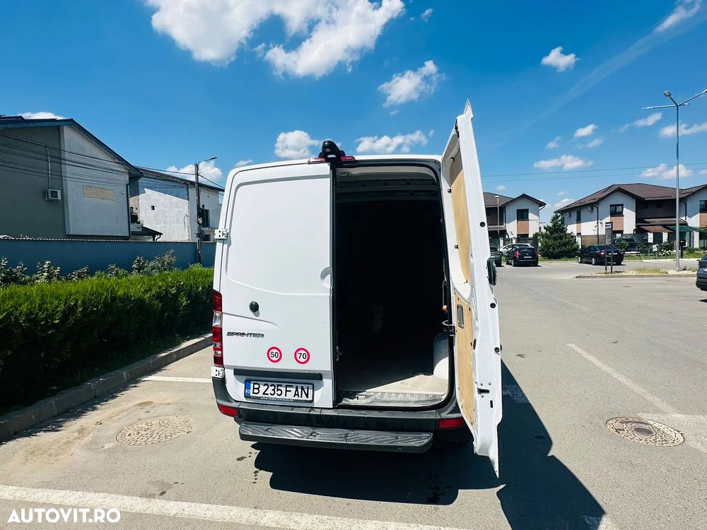 Mercedes-Benz Sprinter - 6