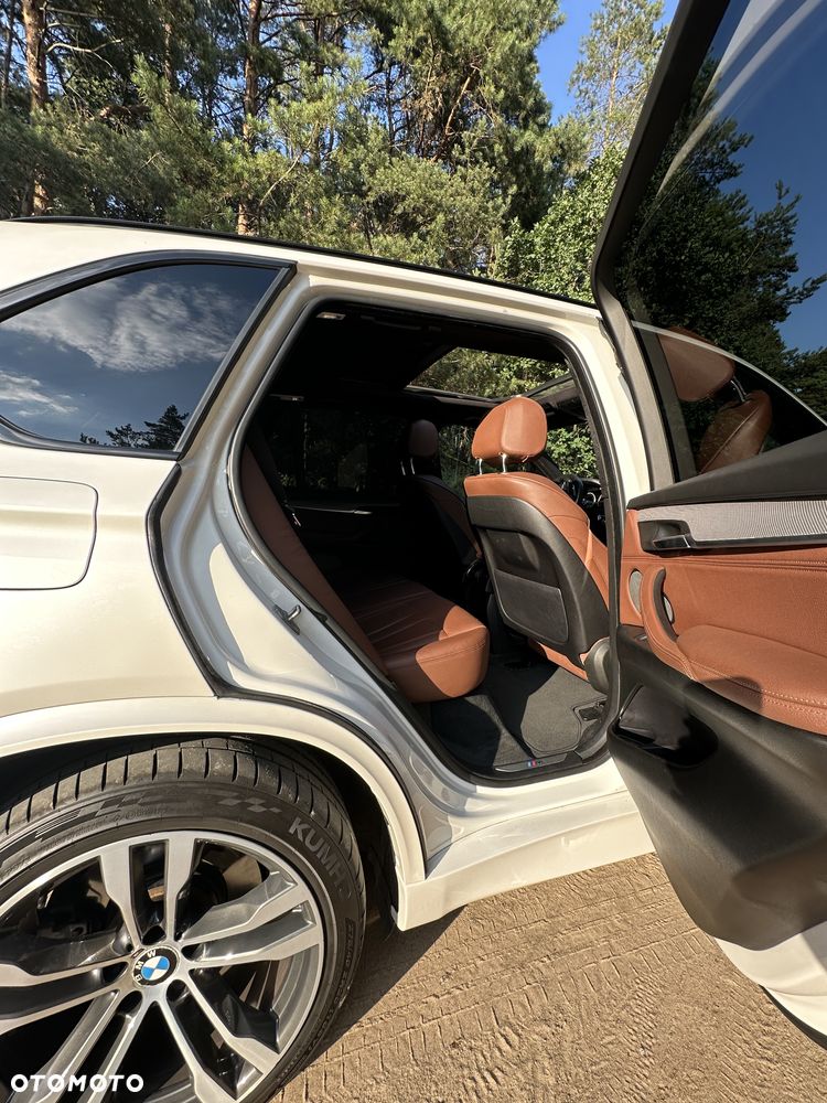 BMW X5 M M50d - 14