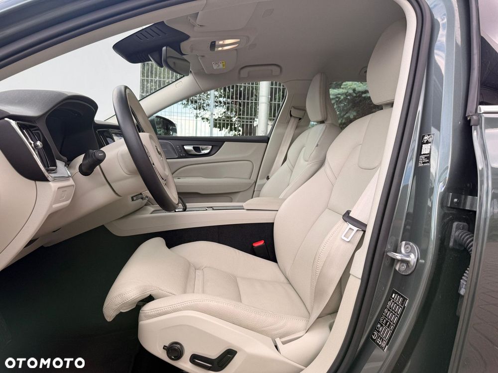 Volvo V60 - 29