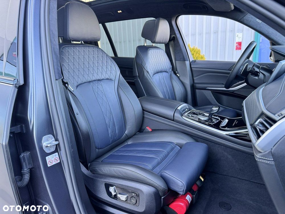 BMW X7 M50d sport - 18