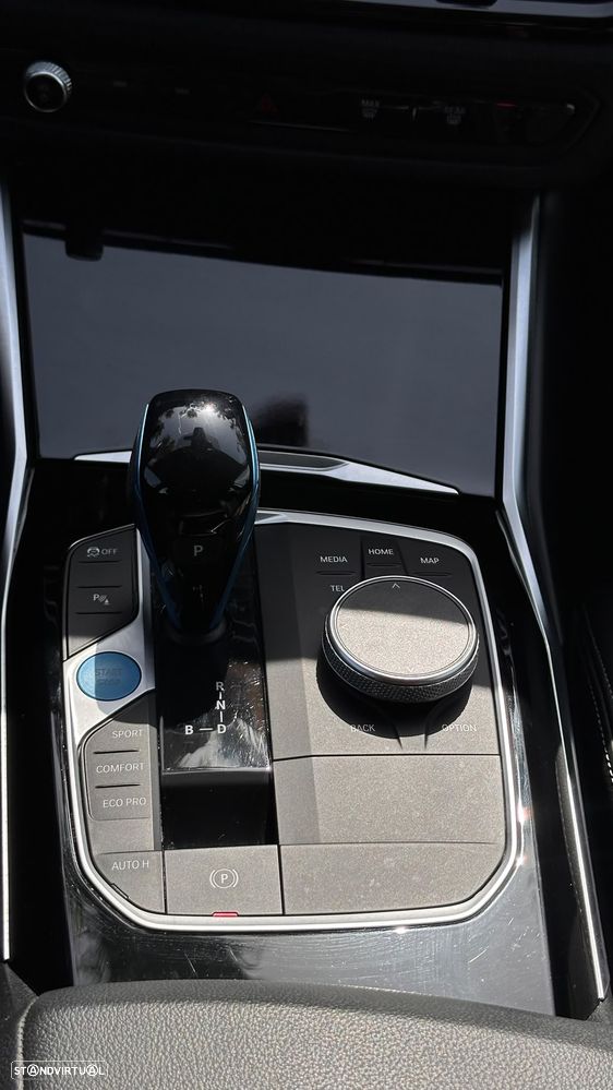 BMW i4 eDrive40 - 20