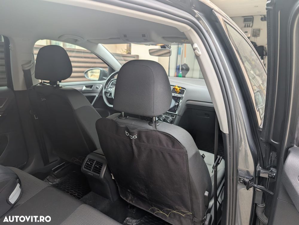 Volkswagen Golf 1.6 TDI Comfortline - 8