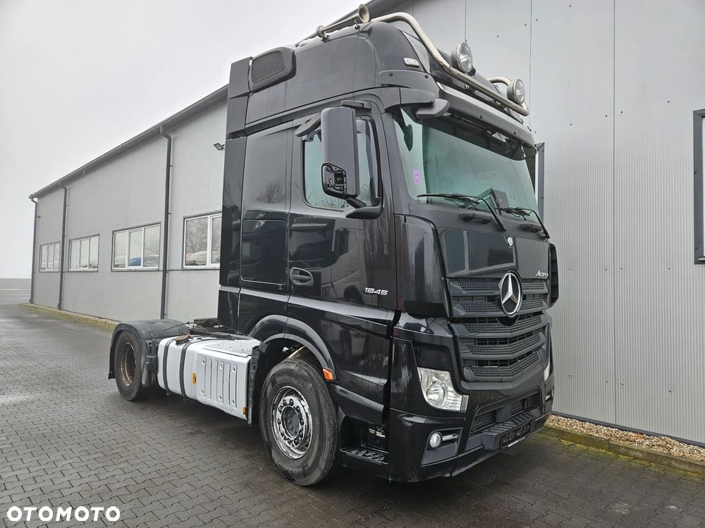 Mercedes-Benz ACTROS 1845 GIGASpace - 1