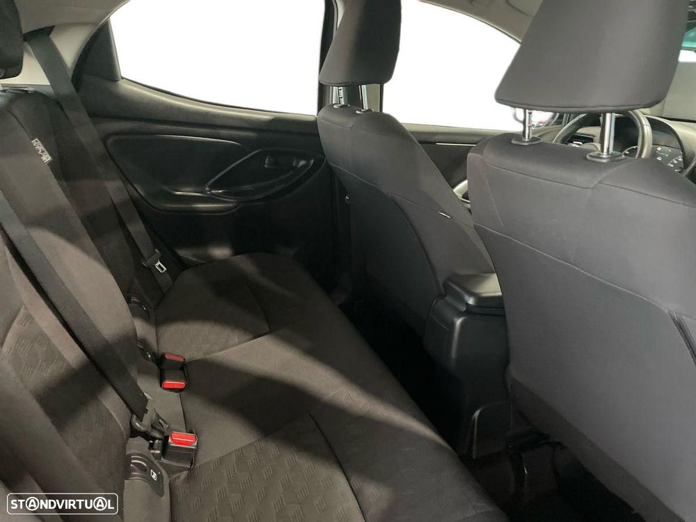Toyota Yaris - 8