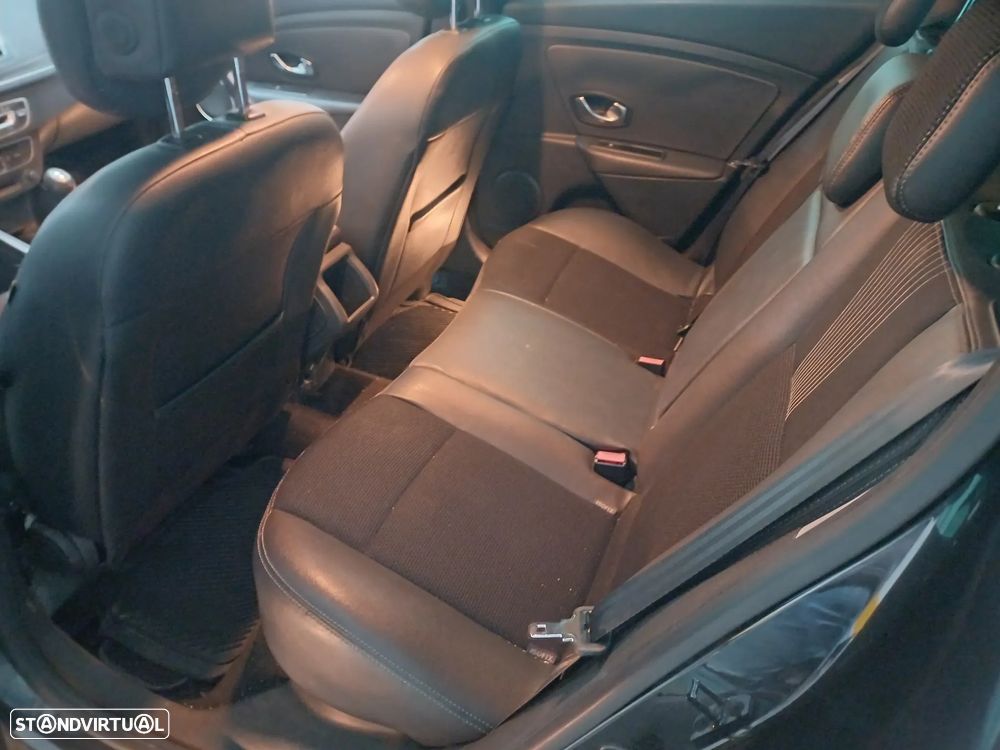Renault Mégane 1.5 dCi Dynamique S - 5