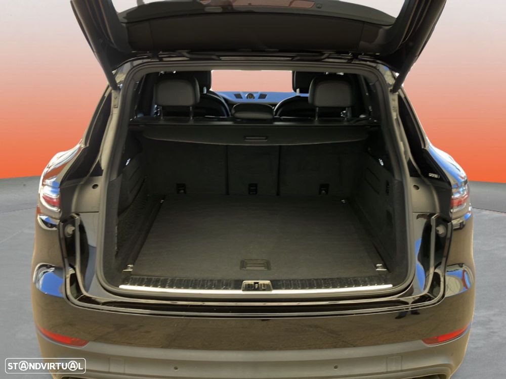 Porsche Cayenne E-Hybrid - 9