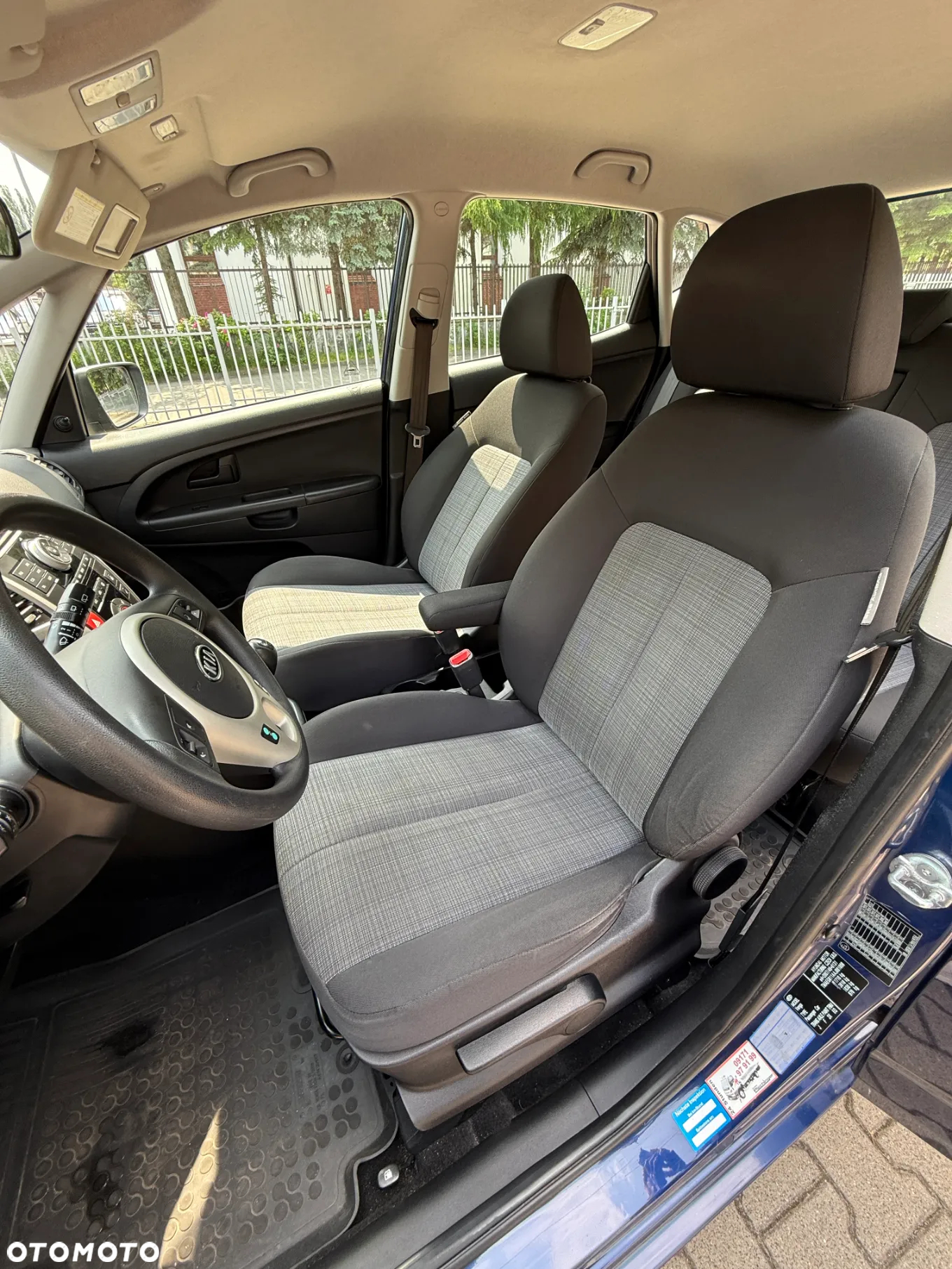 Kia Venga 1.4 CVVT ISG Vision - 12
