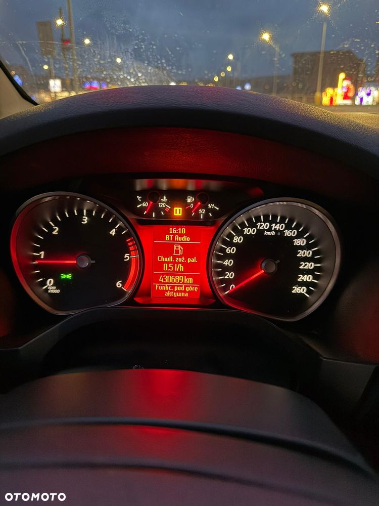 Ford Galaxy 2.0 TDCi Ghia - 28