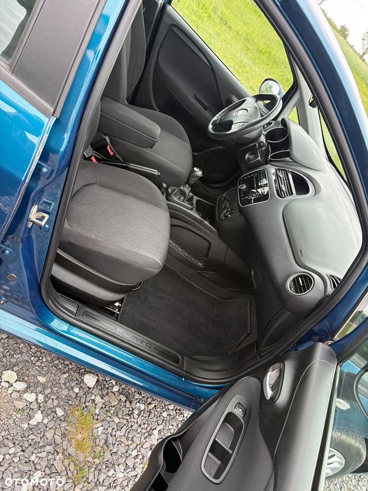 Fiat Grande Punto 1.4 8V Dualogic Active - 25