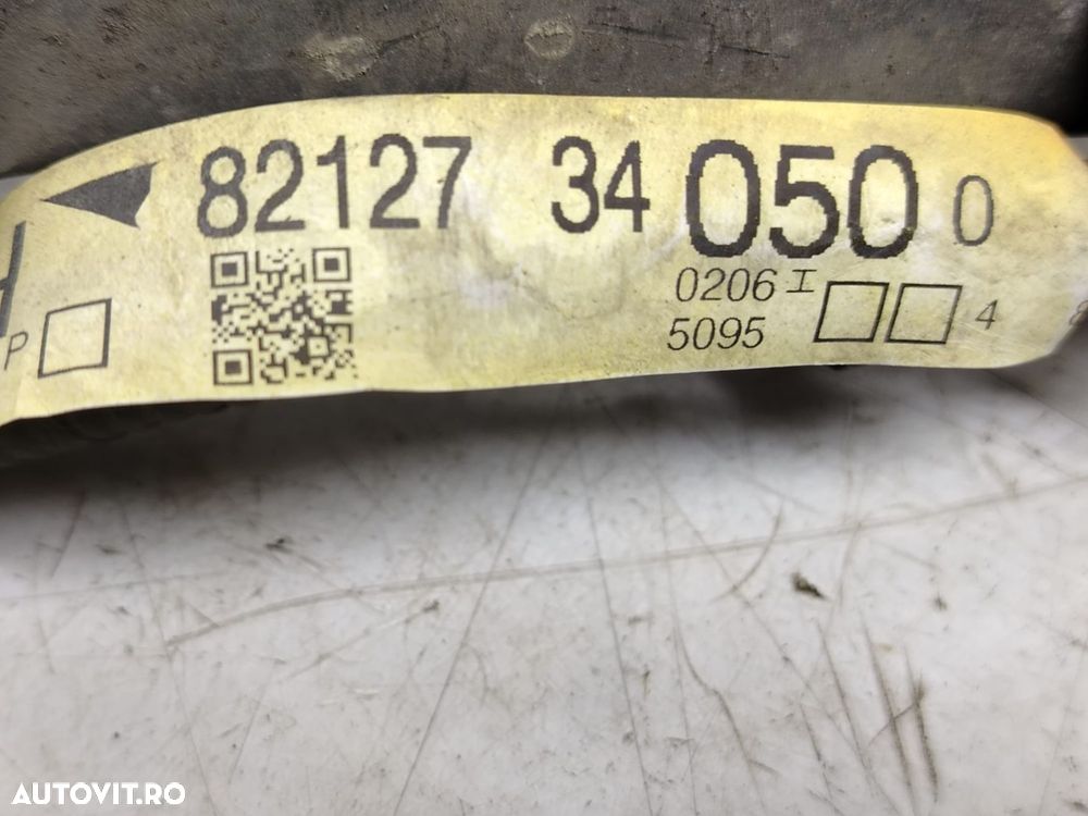 Rampa injectoare 4.6 benzina 1UR-FSE 82127340500 Lexus LS 4 [2th face - 2