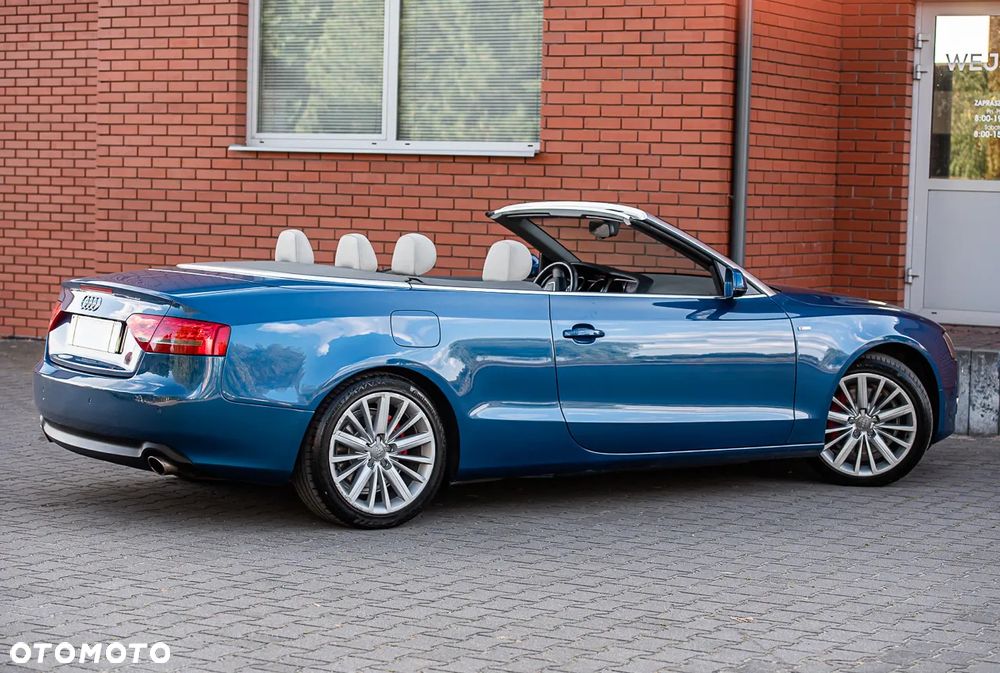Audi A5 Cabrio 3.2 FSI quattro S tronic - 13