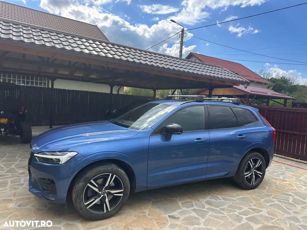 Volvo XC 60 B4 D AWD Ultimate Dark - 4