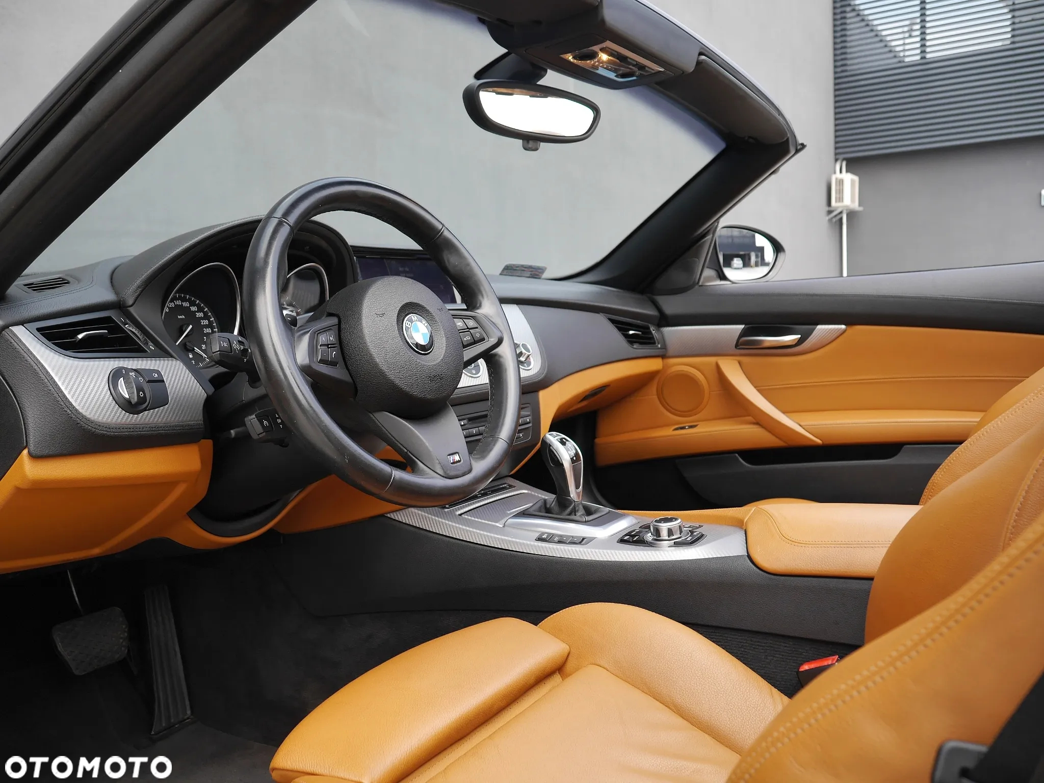 BMW Z4 sDrive20i - 11