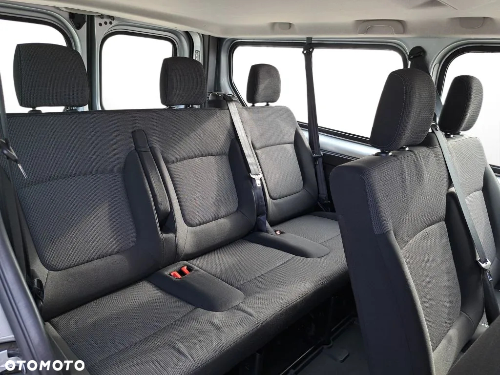 Renault TRAFIC 9-CIO MIEJSCOWY - 25