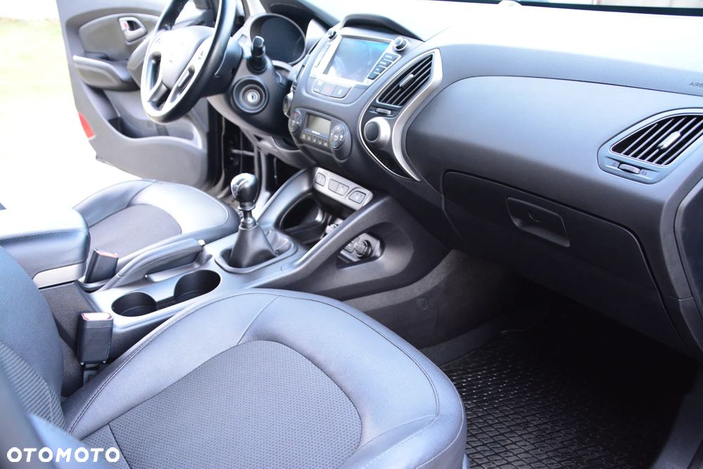 Hyundai ix35 1.6 2WD blue Trend - 27