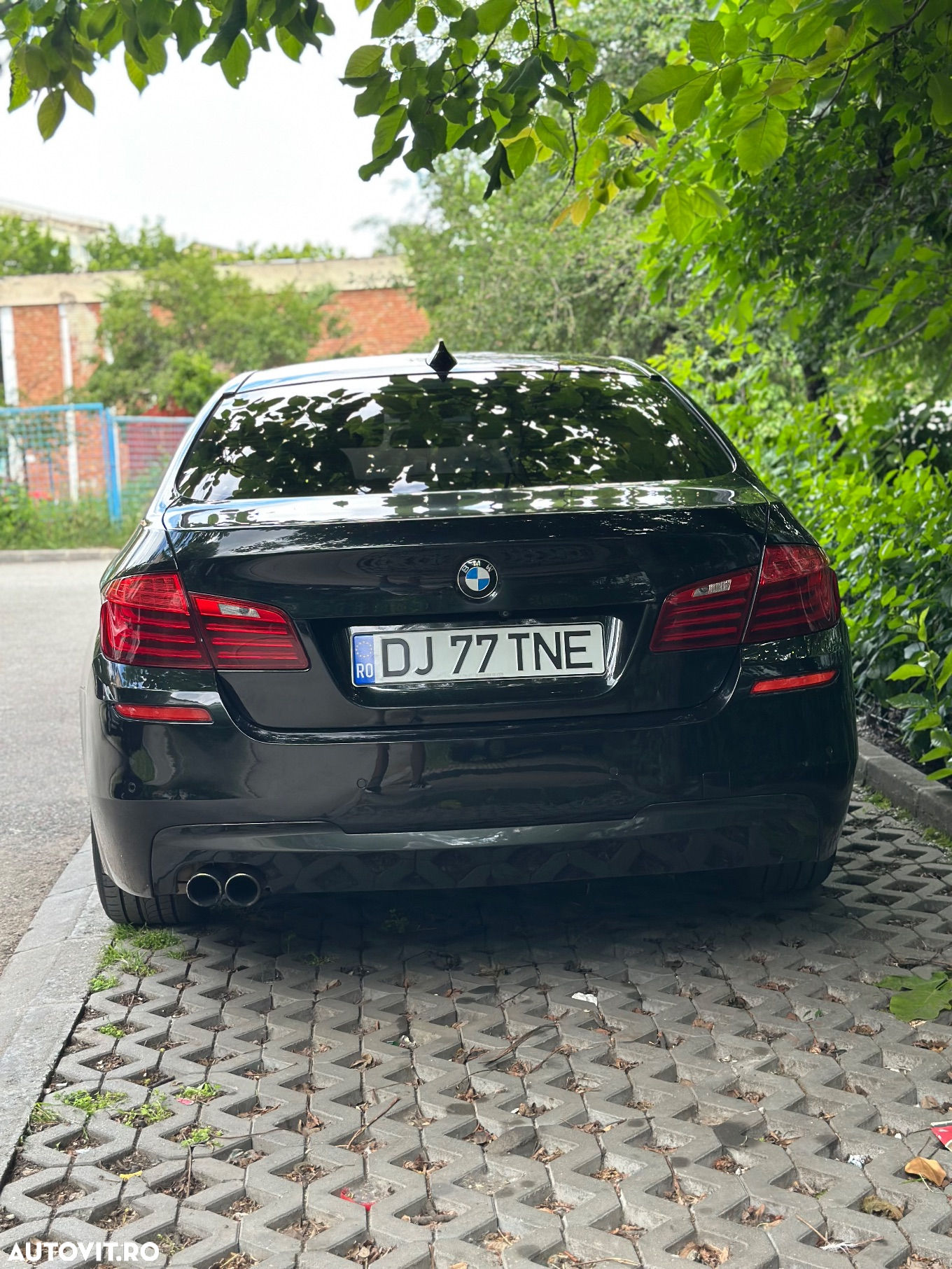 BMW Seria 5 530d xDrive - 9