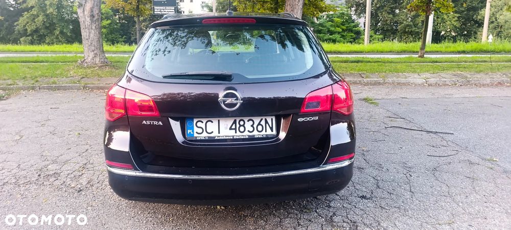 Opel Astra 1.4 Turbo Exklusiv - 8