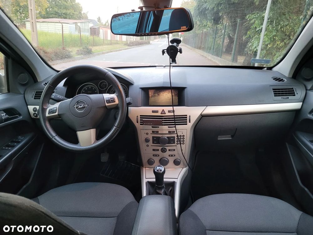 Opel Astra 1.8 Enjoy - 10