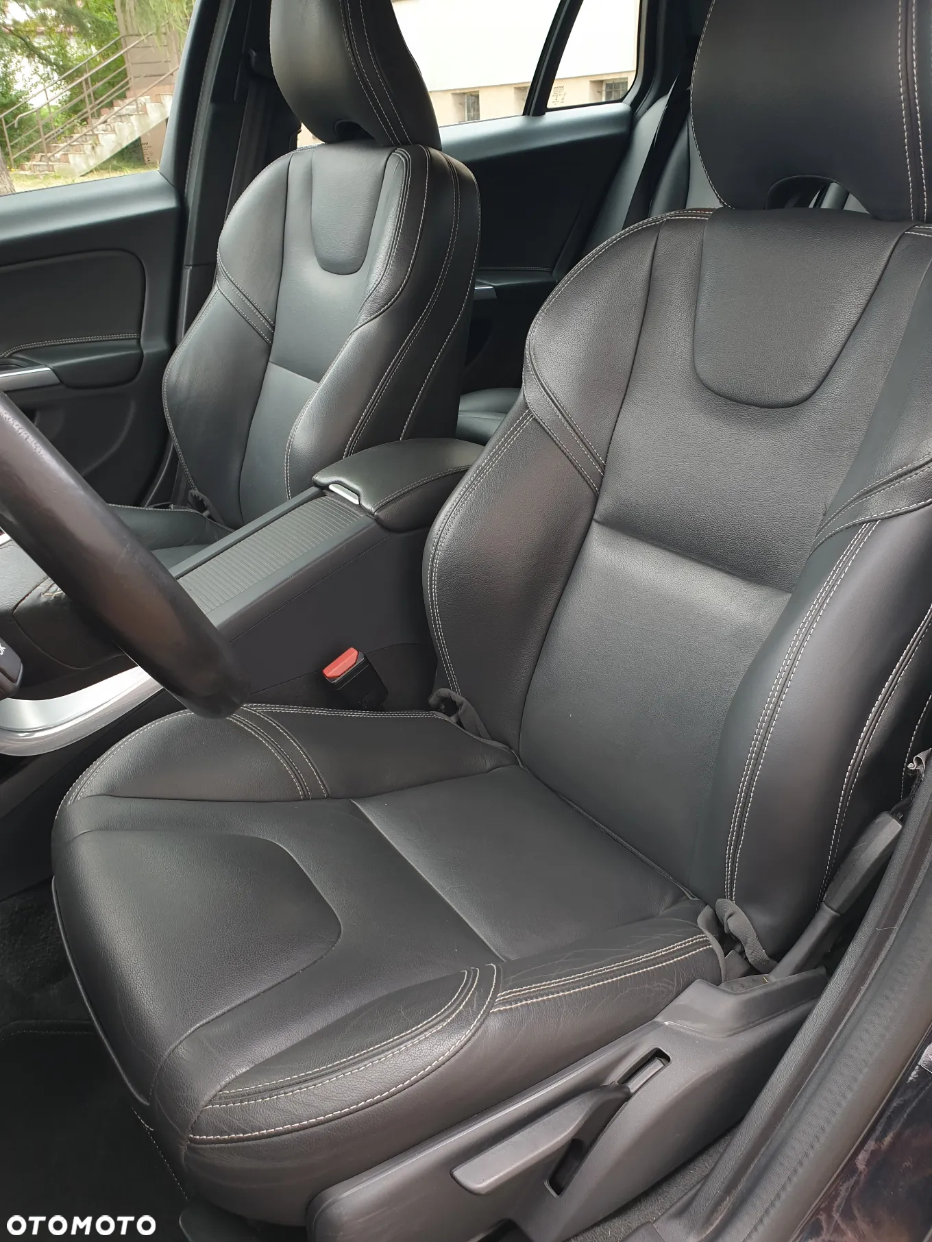 Volvo V60 D4 Summum - 7