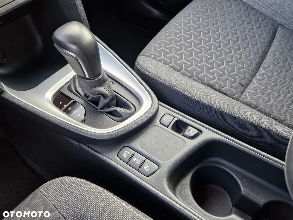 Toyota Yaris Cross Hybrid 1.5 Comfort - 22