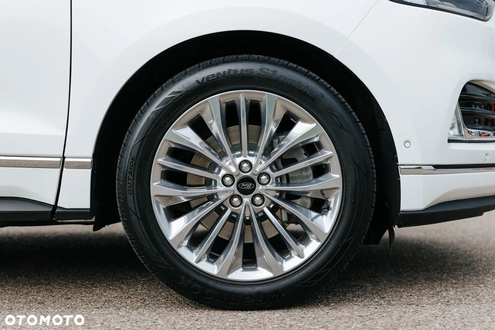 Ford Edge - 13