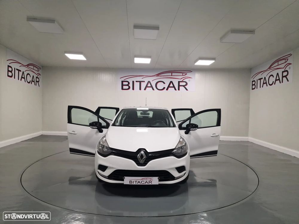 Renault Clio 1.5 dCi Zen - 12