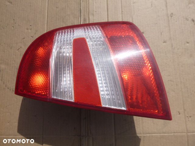 LAMPA LEWY TYŁ LEWA TYLNA PRAWY TYŁ PRAWA TYLNA SKODA FABIA I HB LIFT- - 4