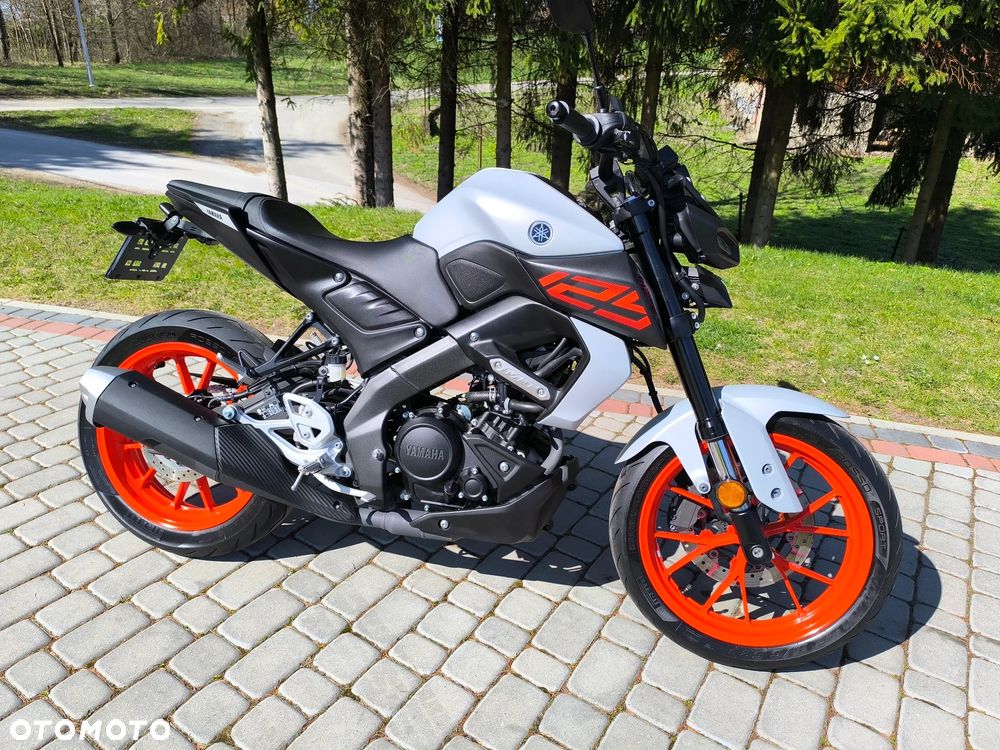 Yamaha MT - 9