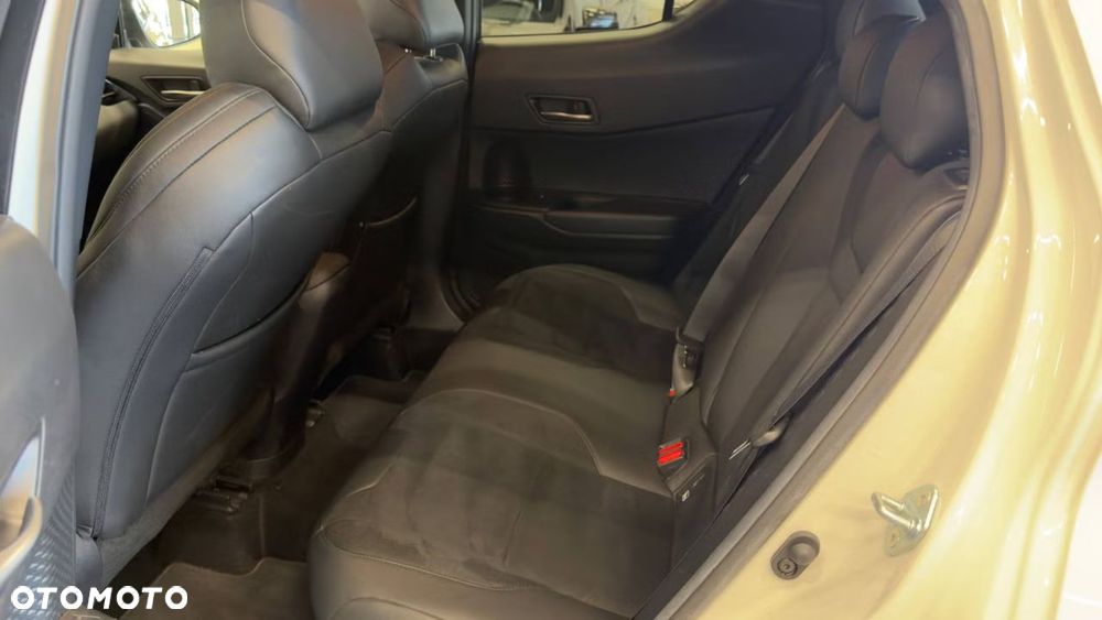 Toyota C-HR 1.8 Hybrid Prestige - 27