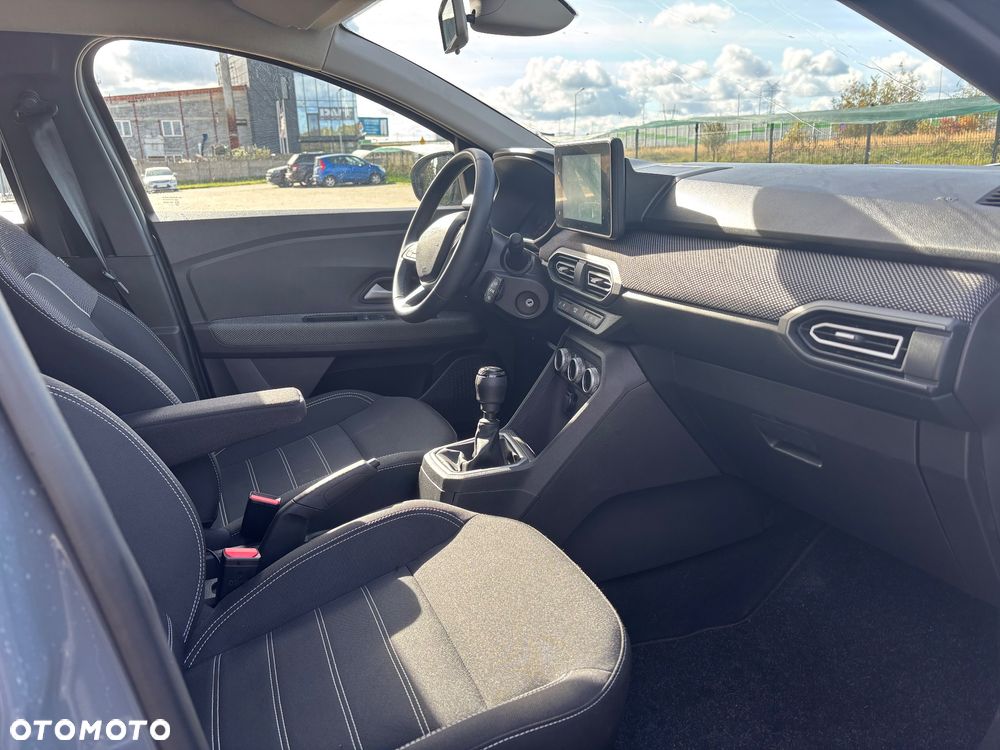 Dacia Sandero - 9