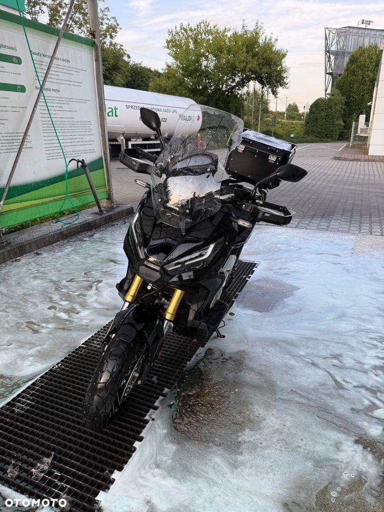 Honda X-ADV - 2