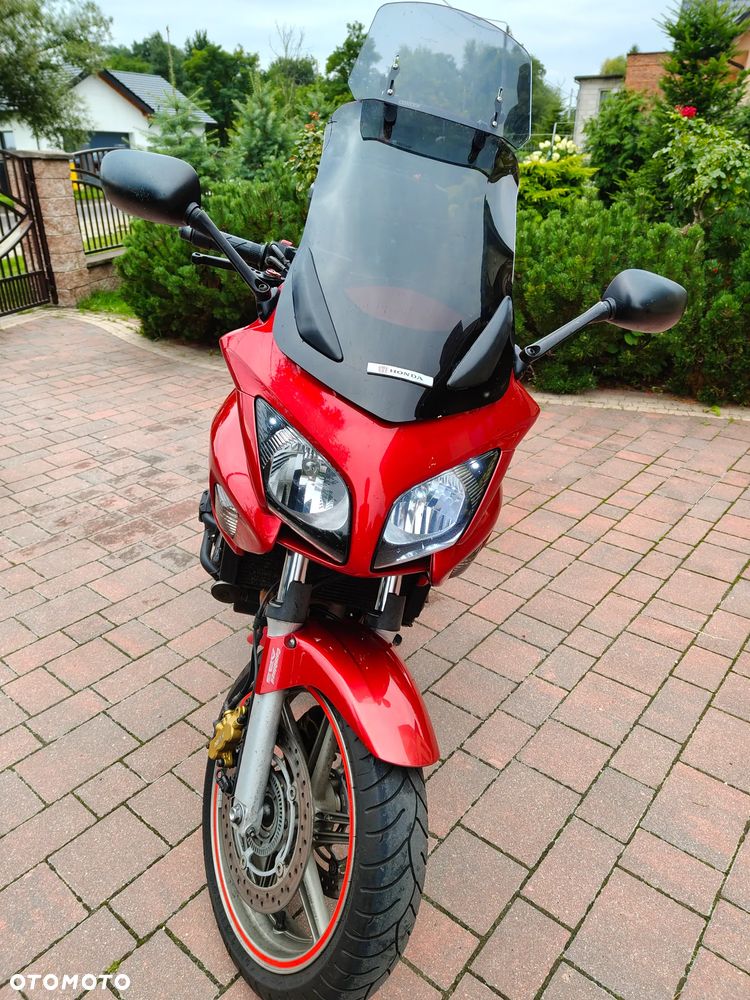 Honda CBF - 1