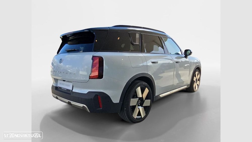 MINI Countryman E Favoured L - 5