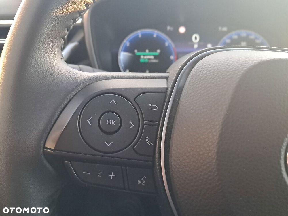 Toyota Corolla 1.8 Hybrid Comfort - 18
