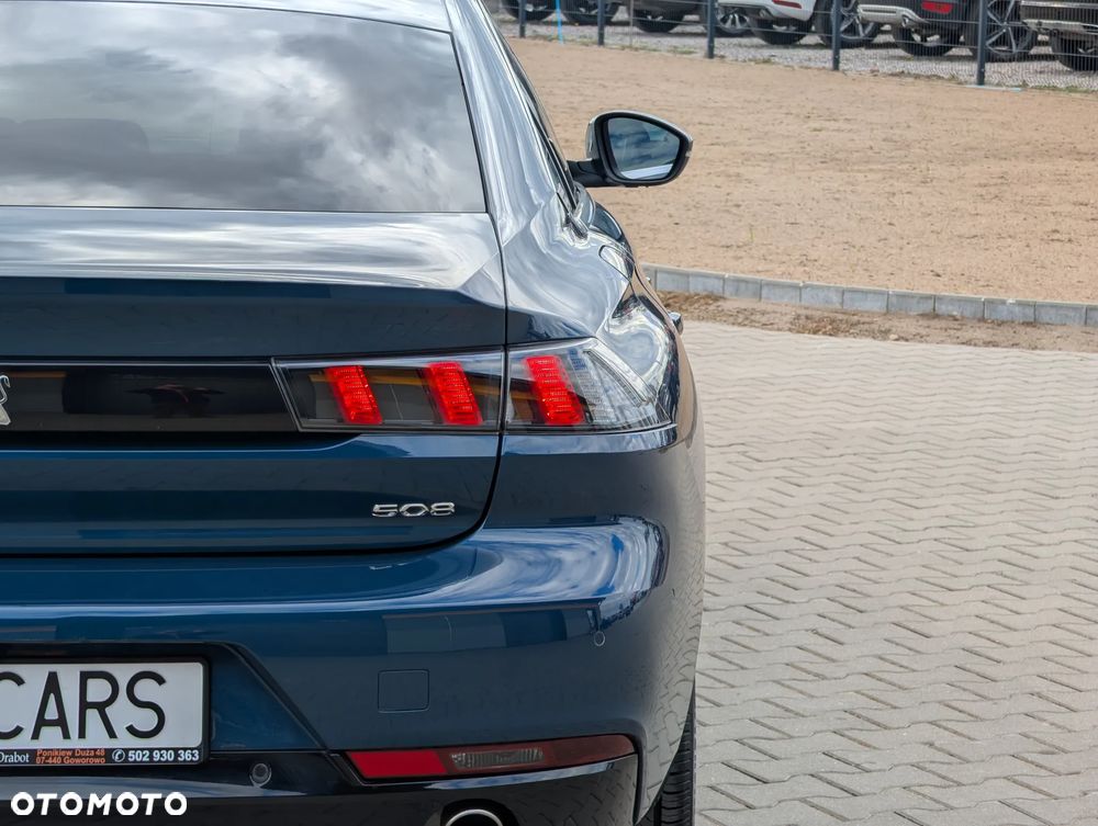 Peugeot 508 PureTech 180 EAT8 Allure - 12