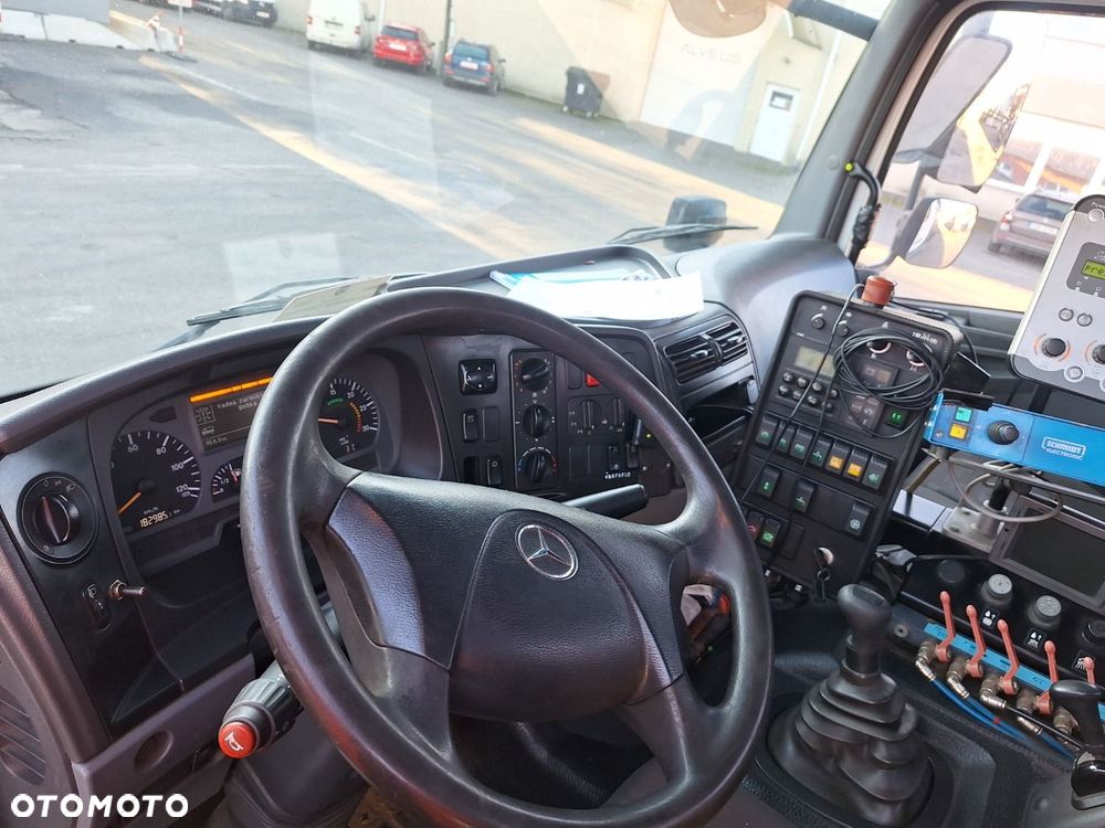 Versalift Atego 1624 4X4 + Schmidt B40-36 - 16